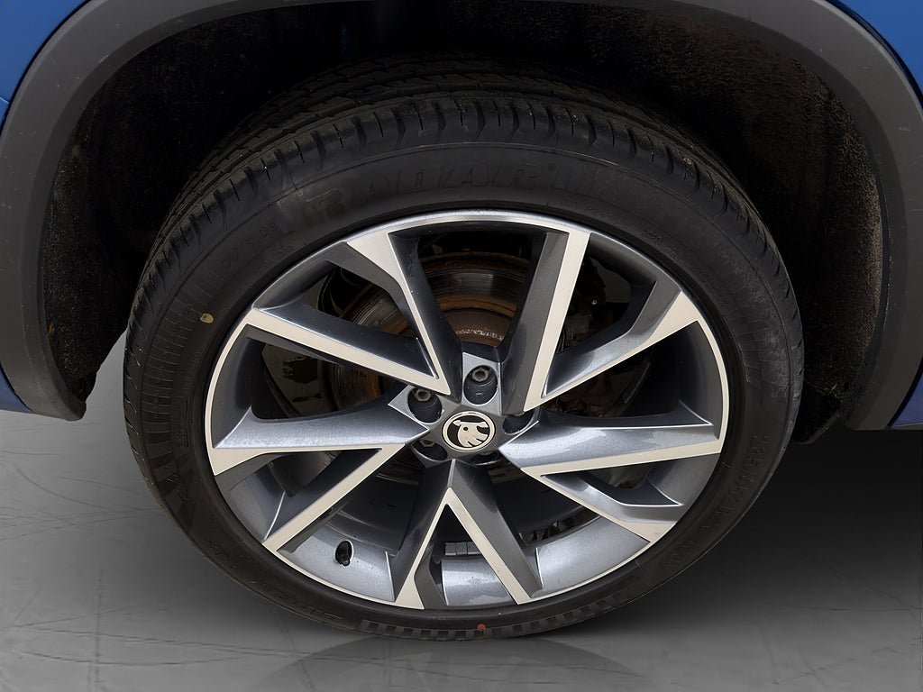 Vehicle Image 31