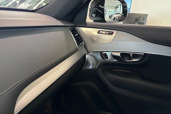 Vehicle Image 27