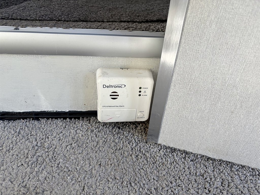 Vehicle Image 22