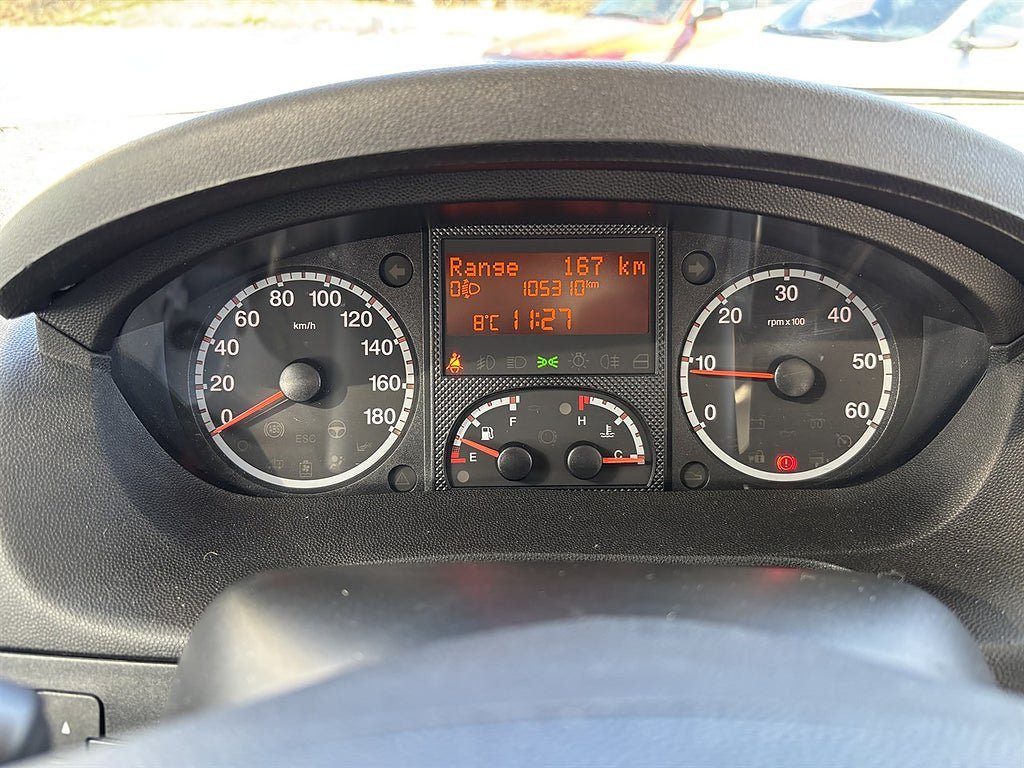 Vehicle Image 26
