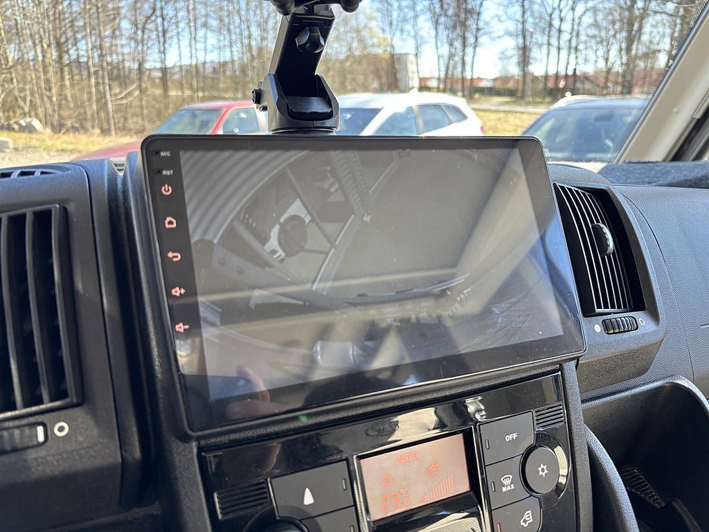 Vehicle Image 27