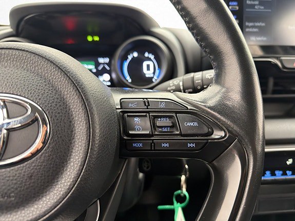 Vehicle Image 22
