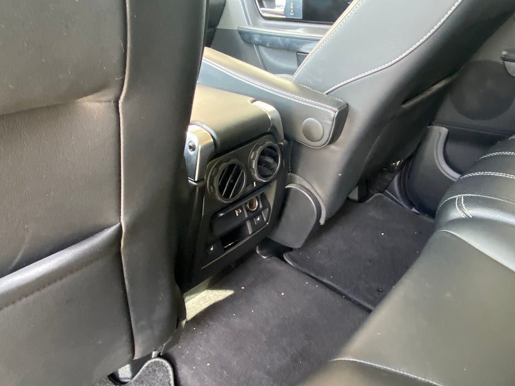 Vehicle Image 17