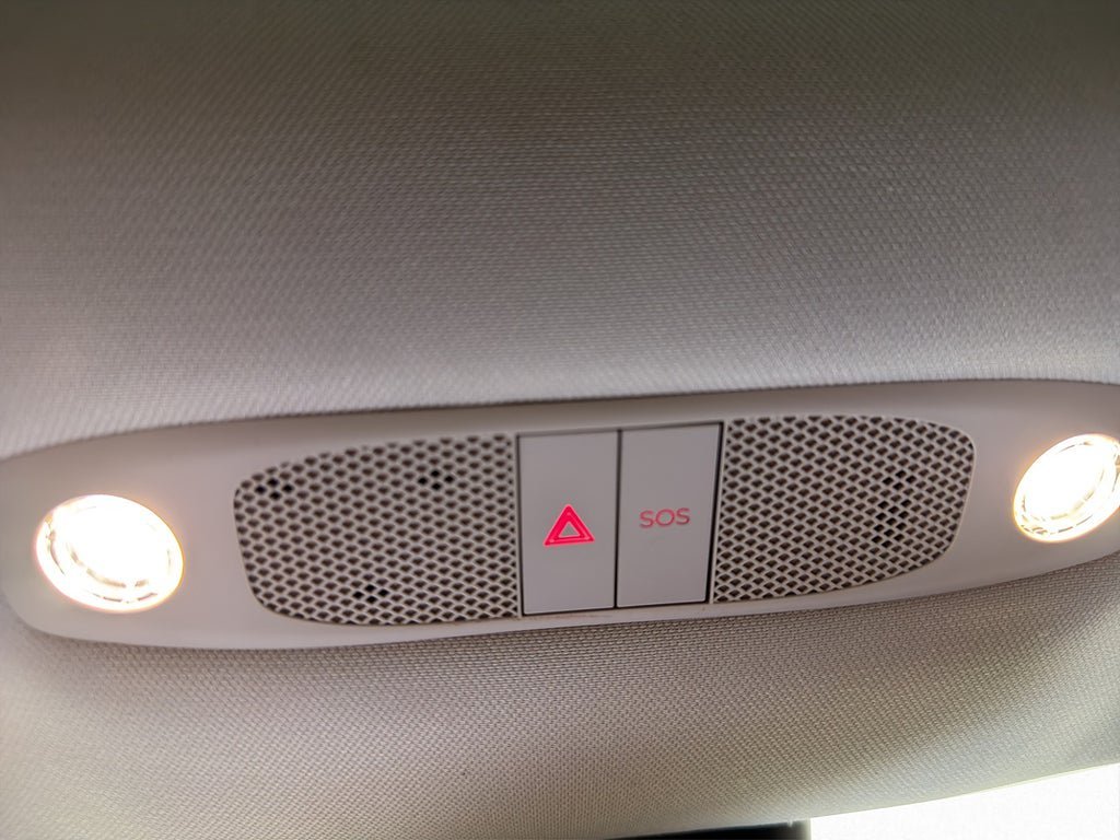 Vehicle Image 26