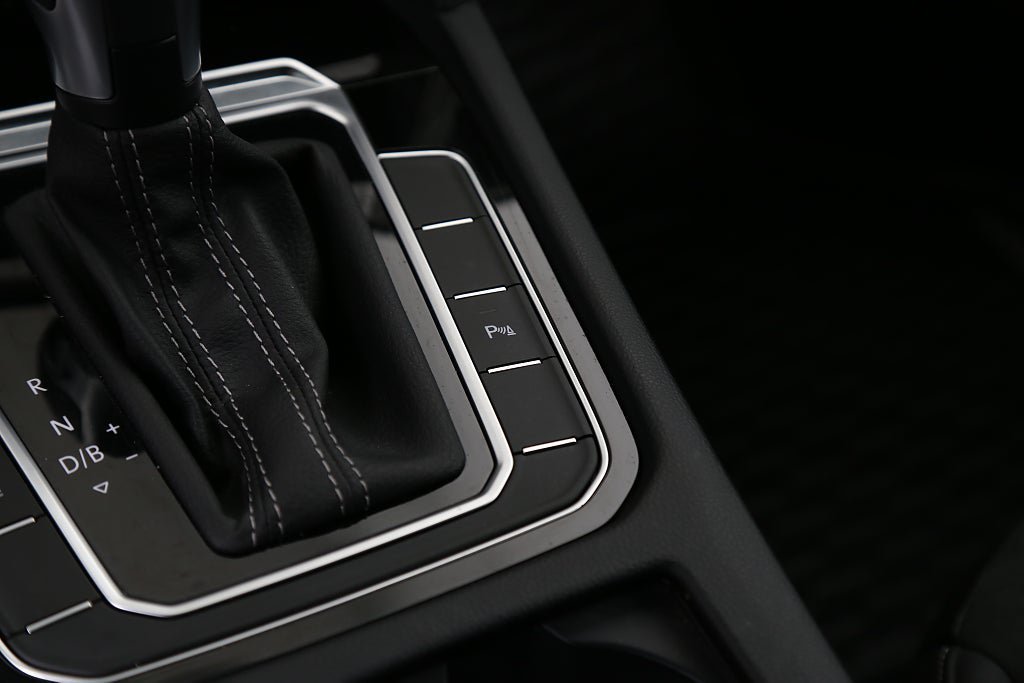 Vehicle Image 24