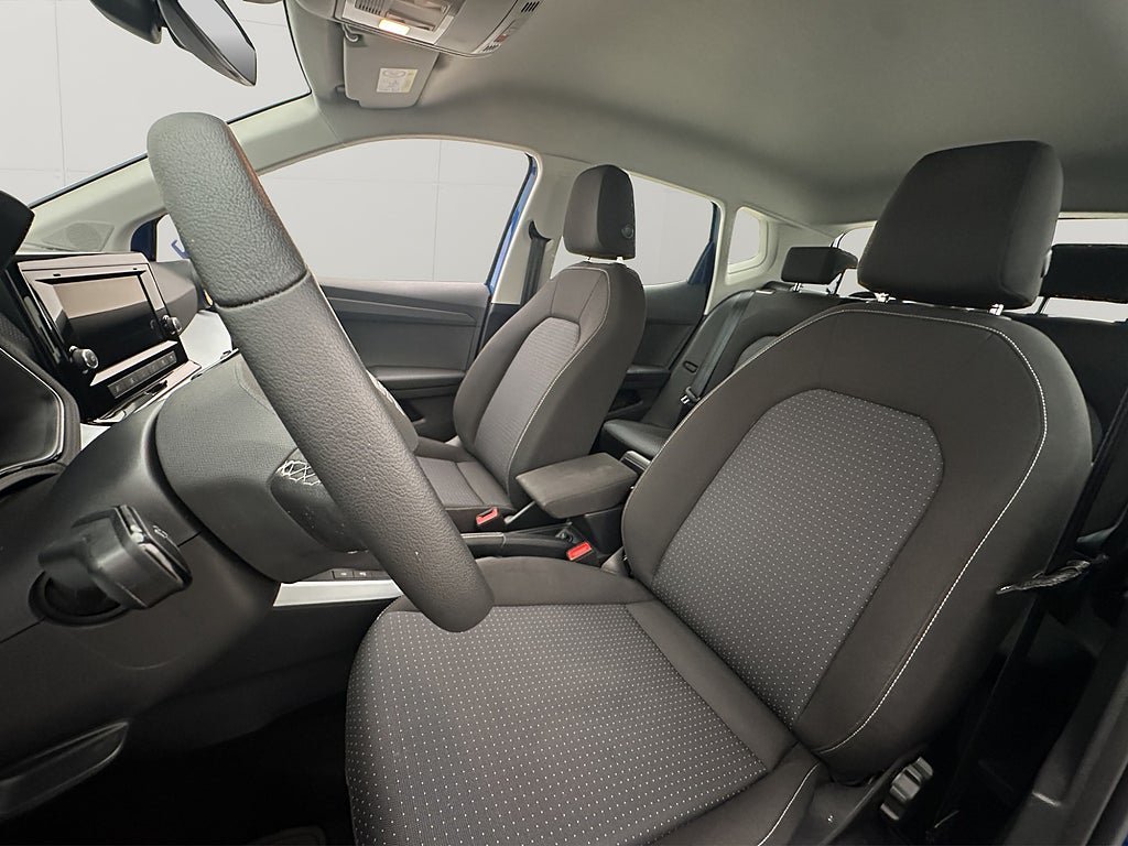 Vehicle Image 20