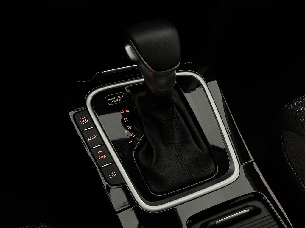 Vehicle Image 27