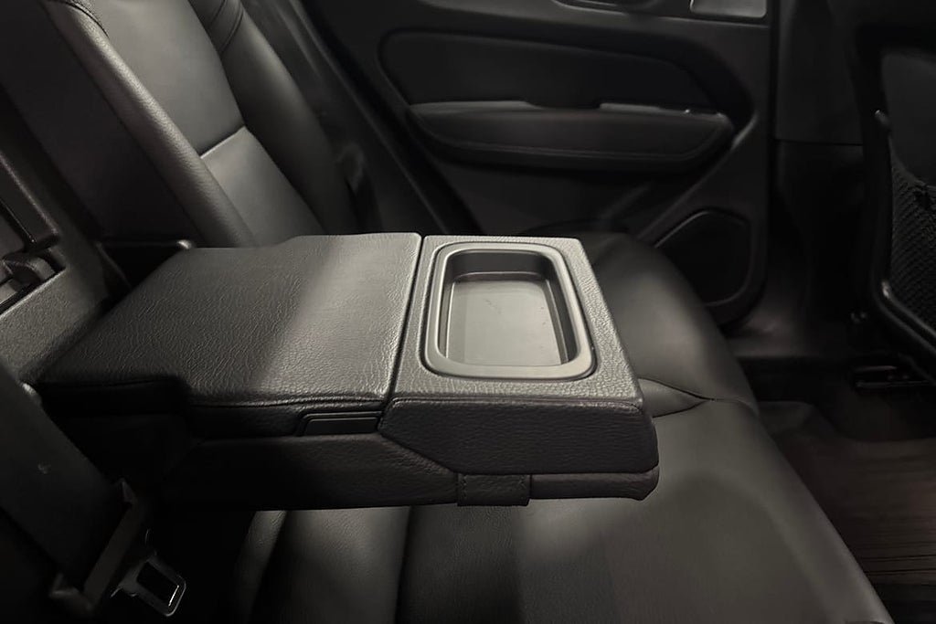 Vehicle Image 19