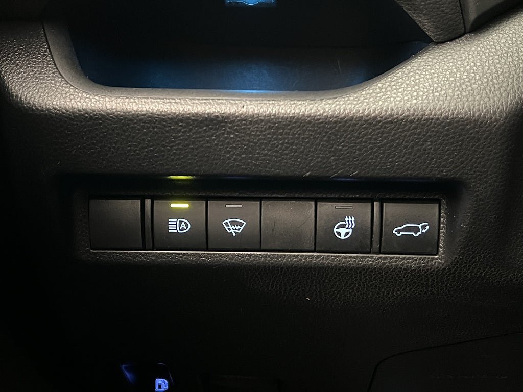 Vehicle Image 26