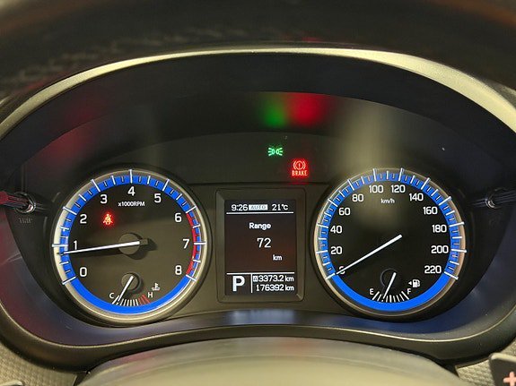 Vehicle Image 14