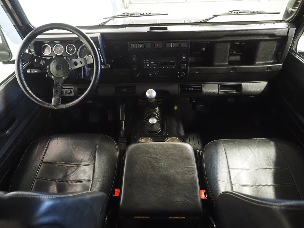 Vehicle Image 12