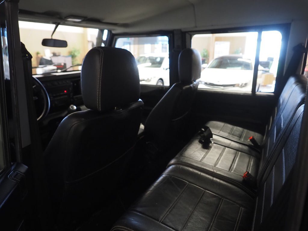 Vehicle Image 16