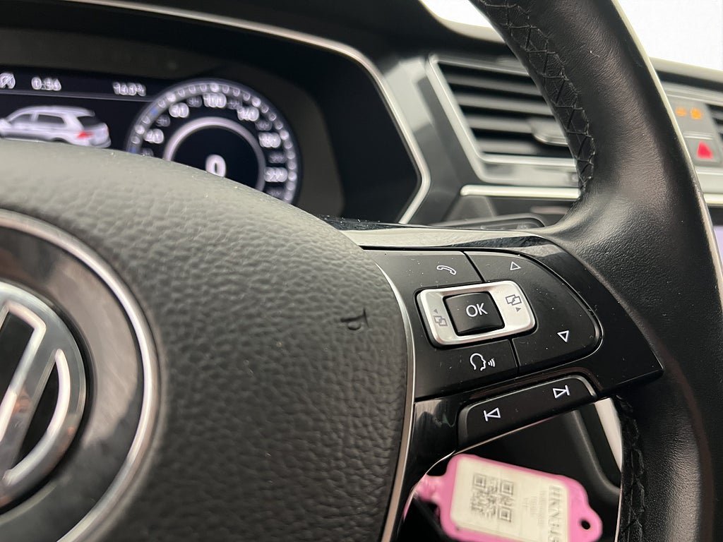 Vehicle Image 29