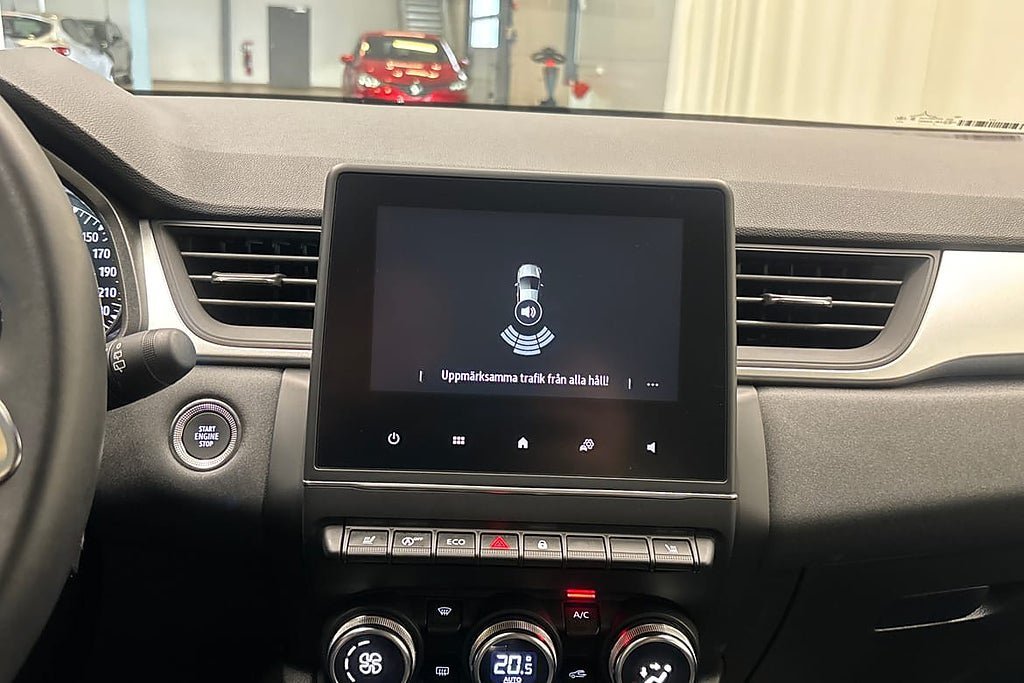 Vehicle Image 16