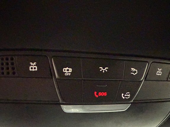 Vehicle Image 38