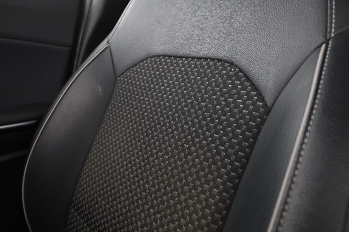 Vehicle Image 37