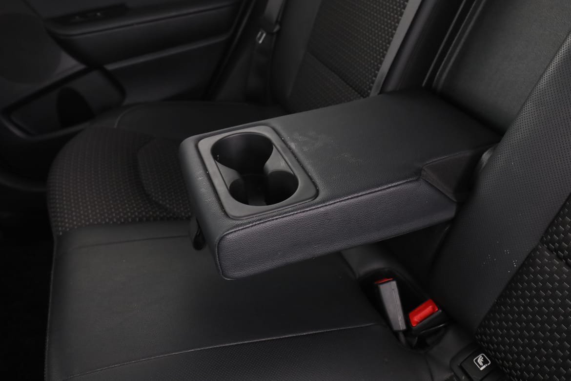 Vehicle Image 38
