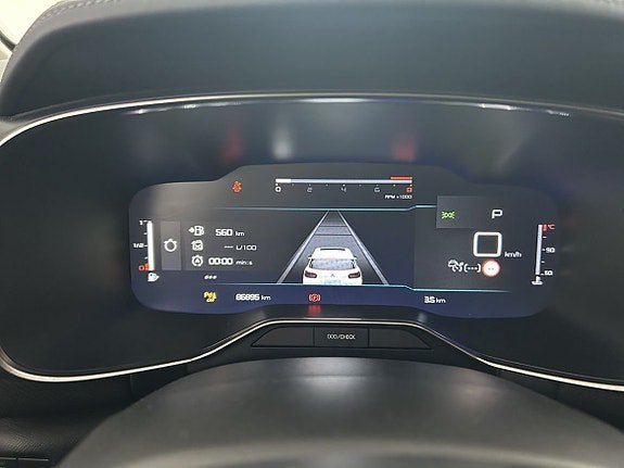 Vehicle Image 17