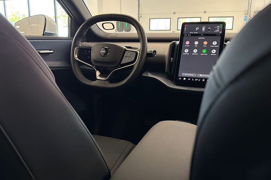 Vehicle Image 22