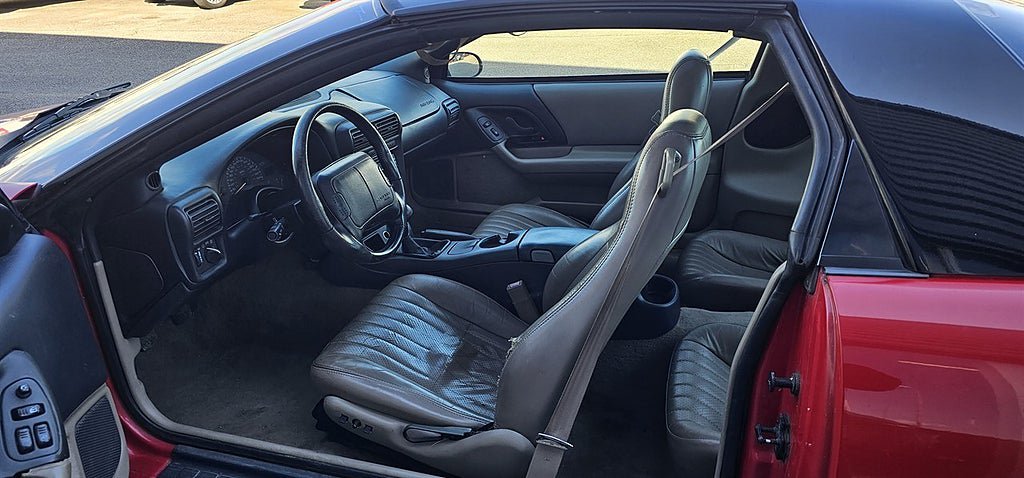 Vehicle Image 11