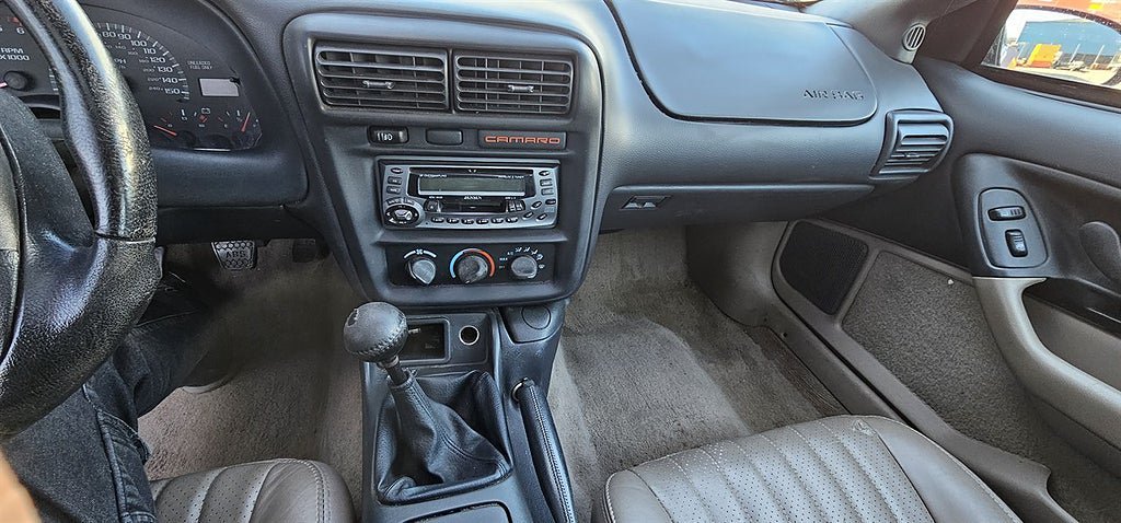 Vehicle Image 13