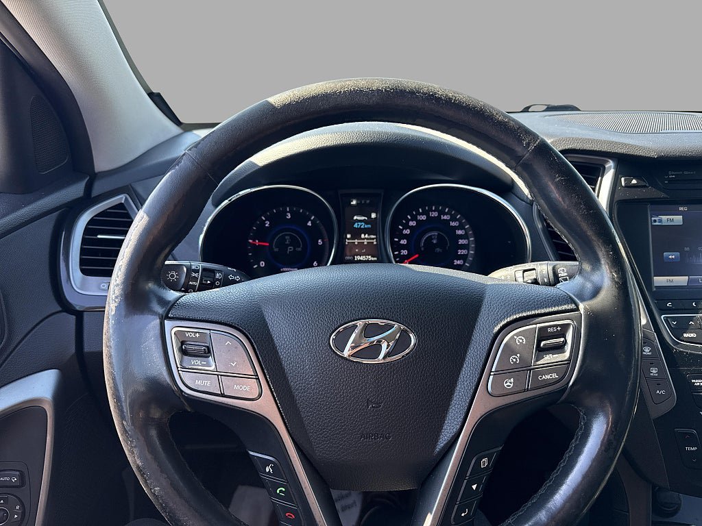 Vehicle Image 14