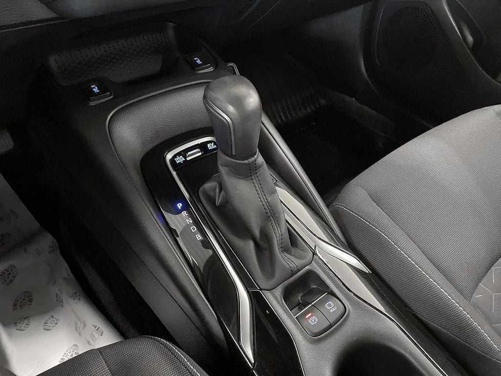Vehicle Image 18