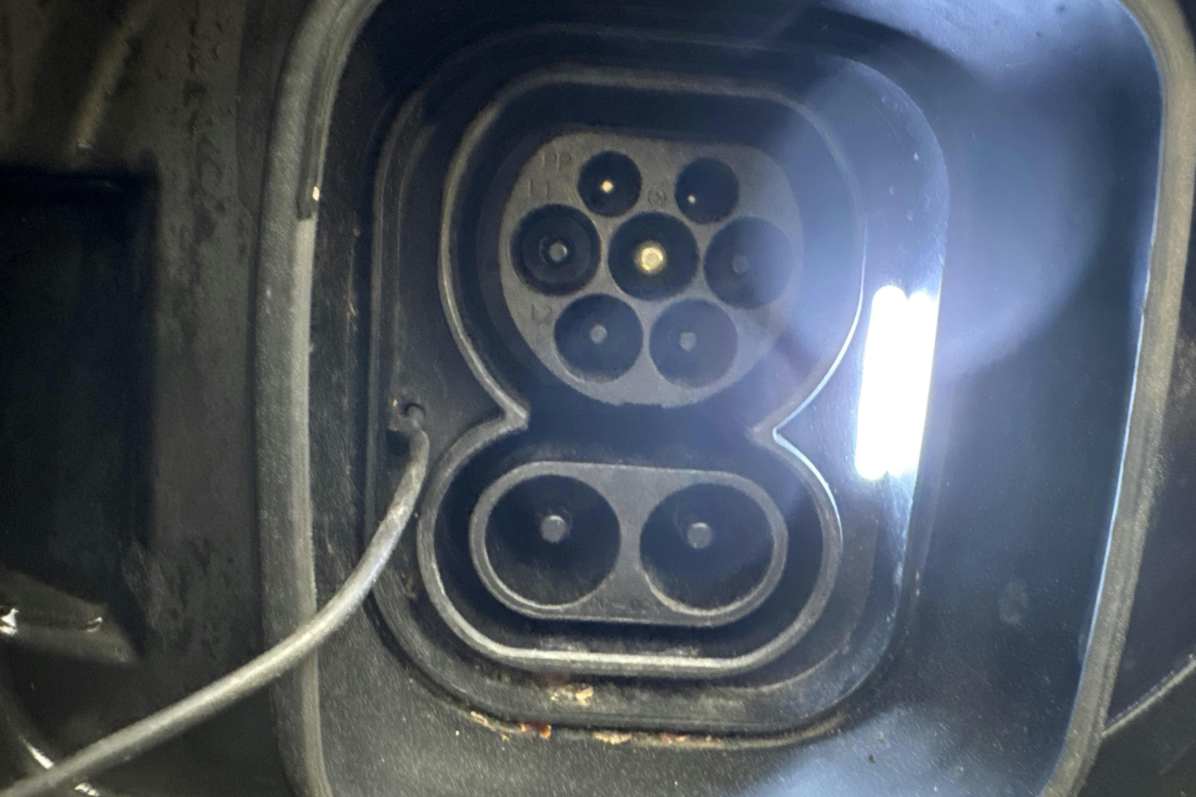 Vehicle Image 14