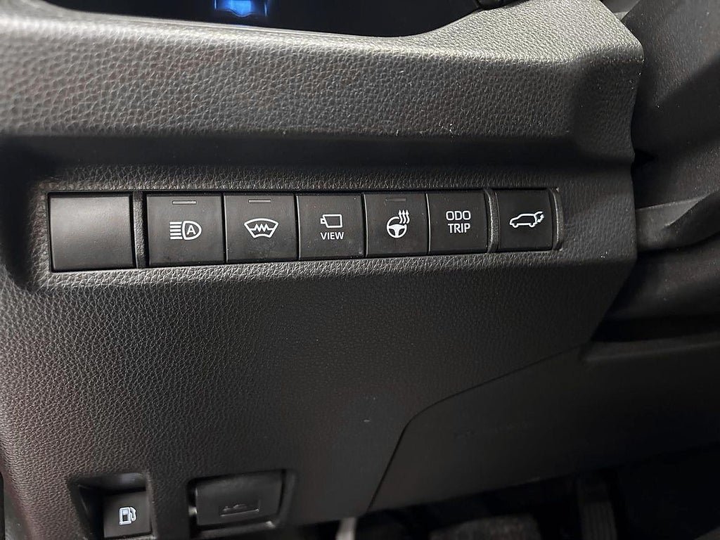 Vehicle Image 22