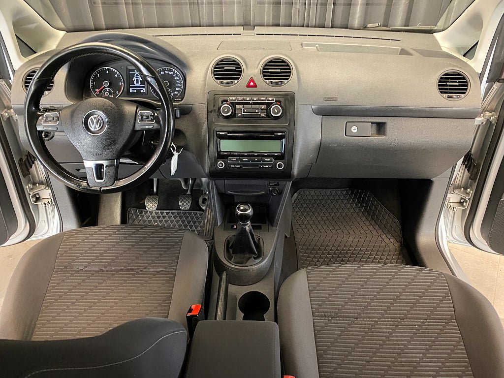 Vehicle Image 11