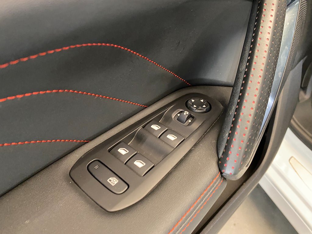 Vehicle Image 22