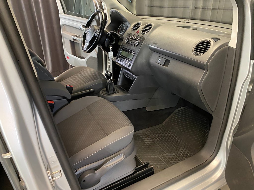 Vehicle Image 19