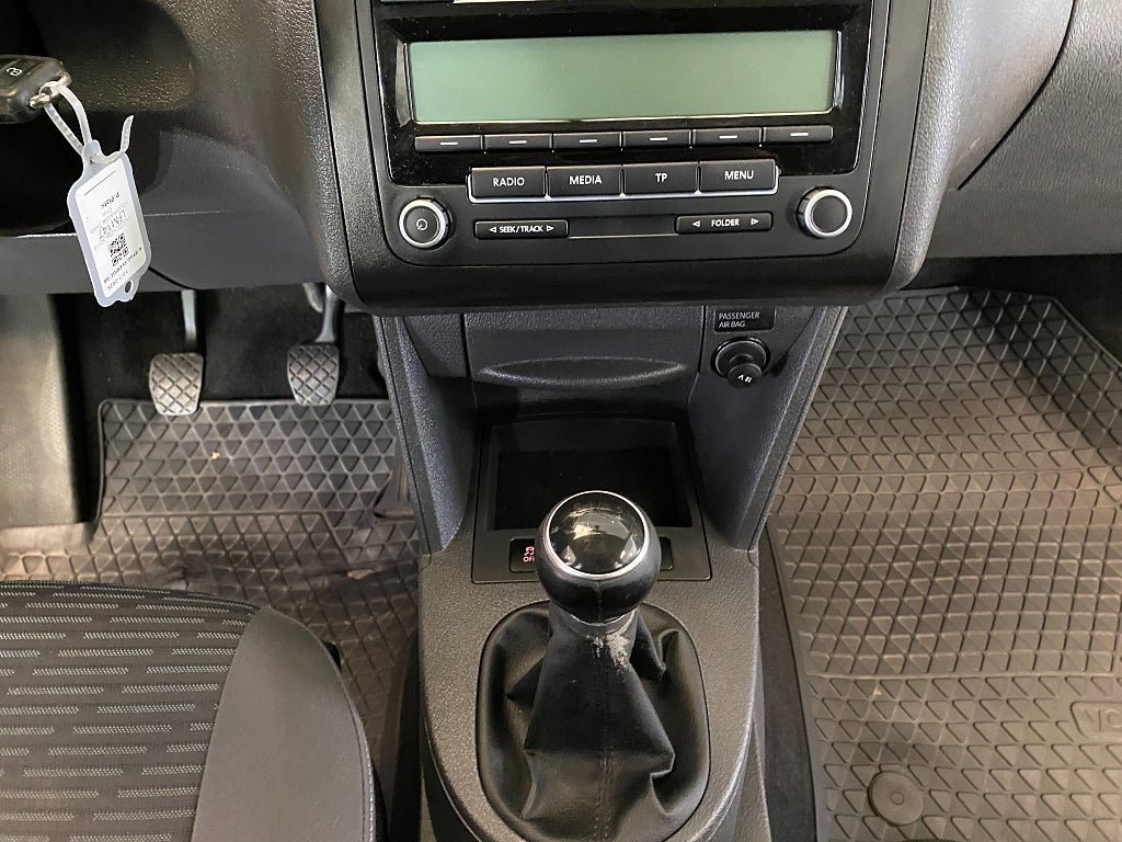 Vehicle Image 24