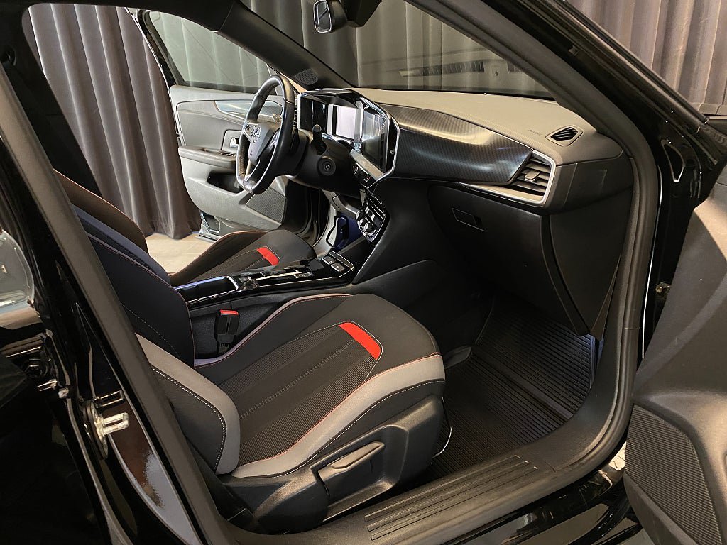 Vehicle Image 35