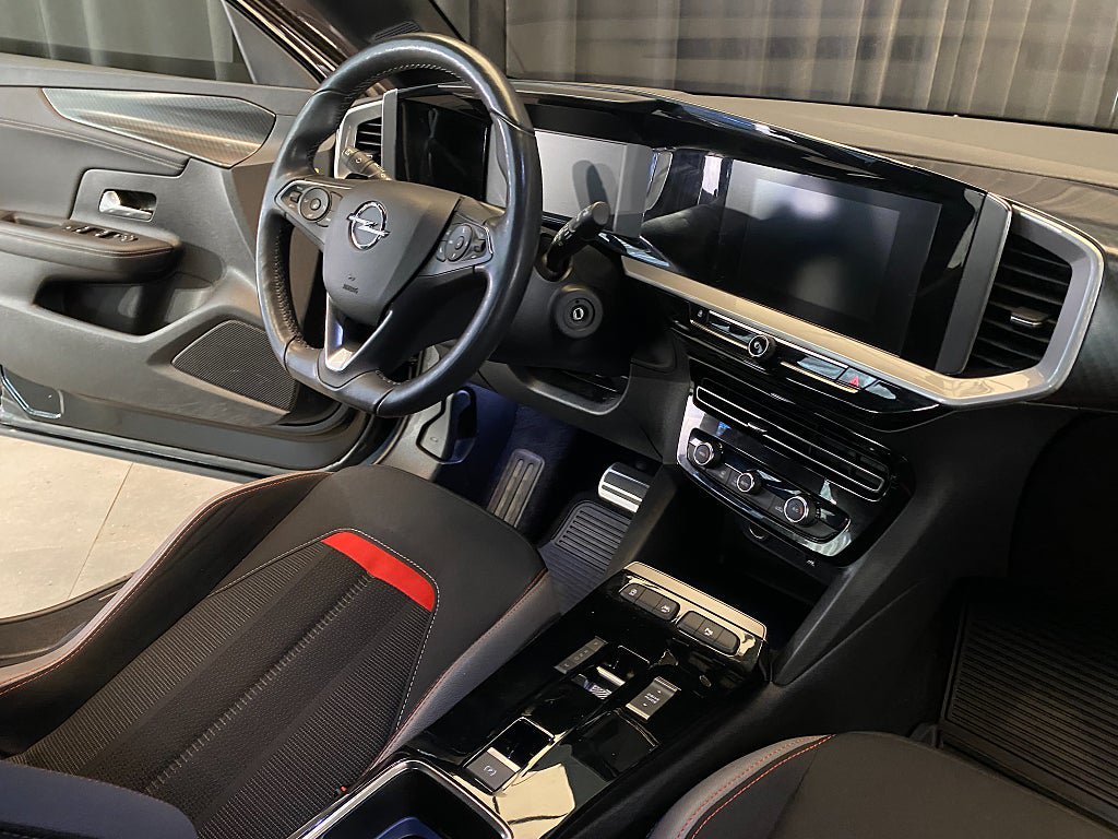 Vehicle Image 36