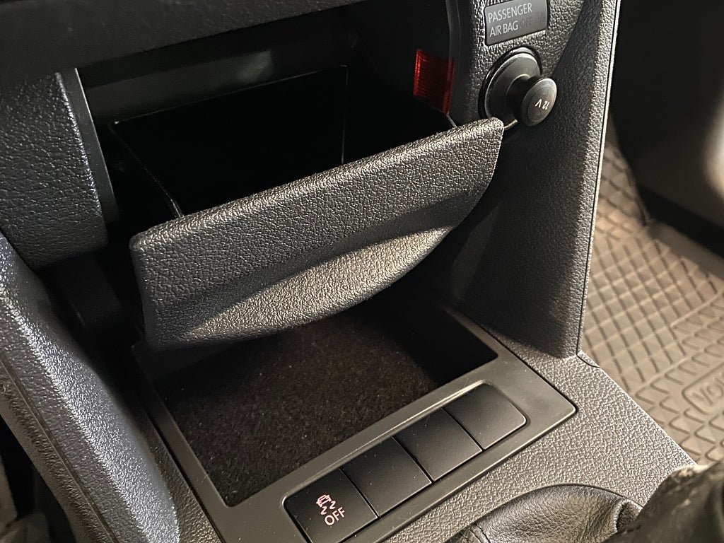 Vehicle Image 32