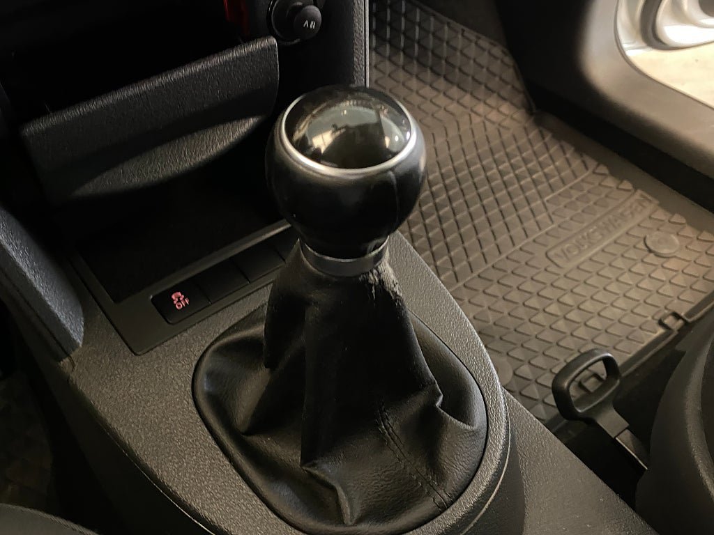 Vehicle Image 33