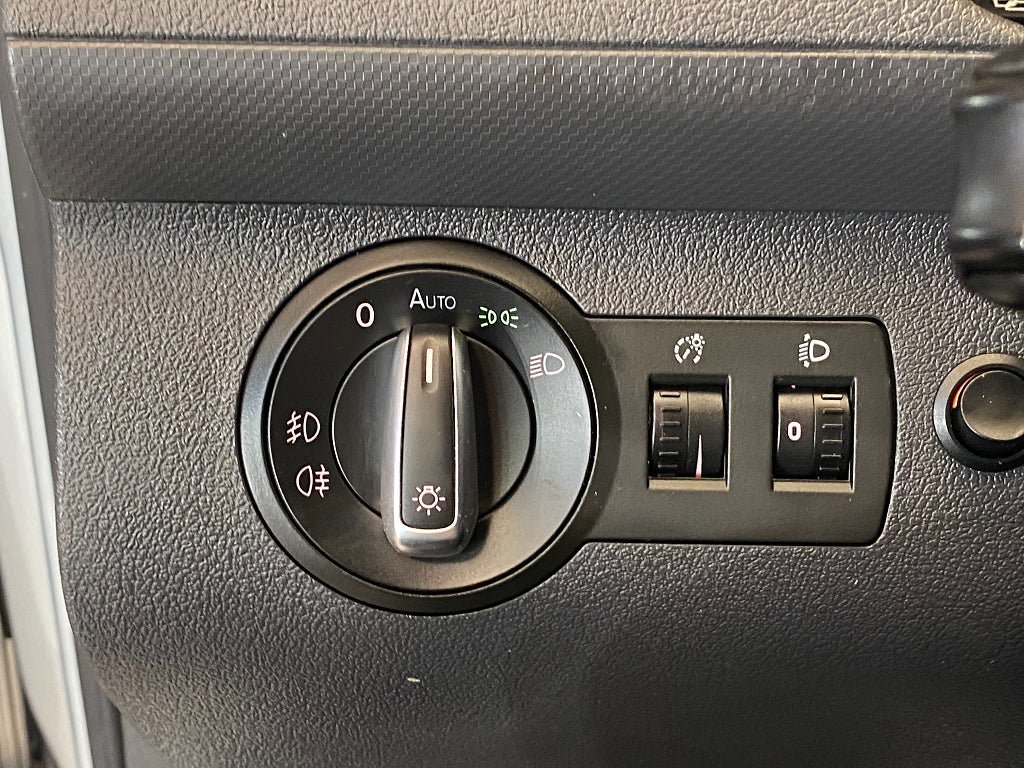 Vehicle Image 40