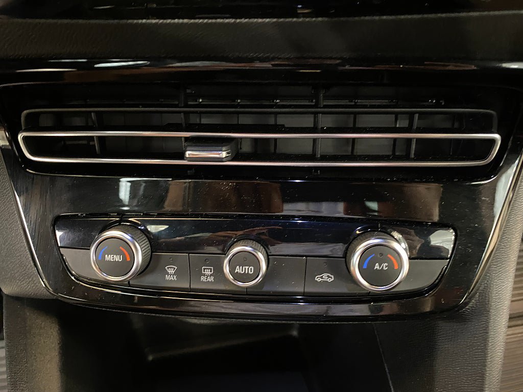 Vehicle Image 51