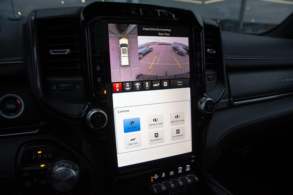 Vehicle Image 13