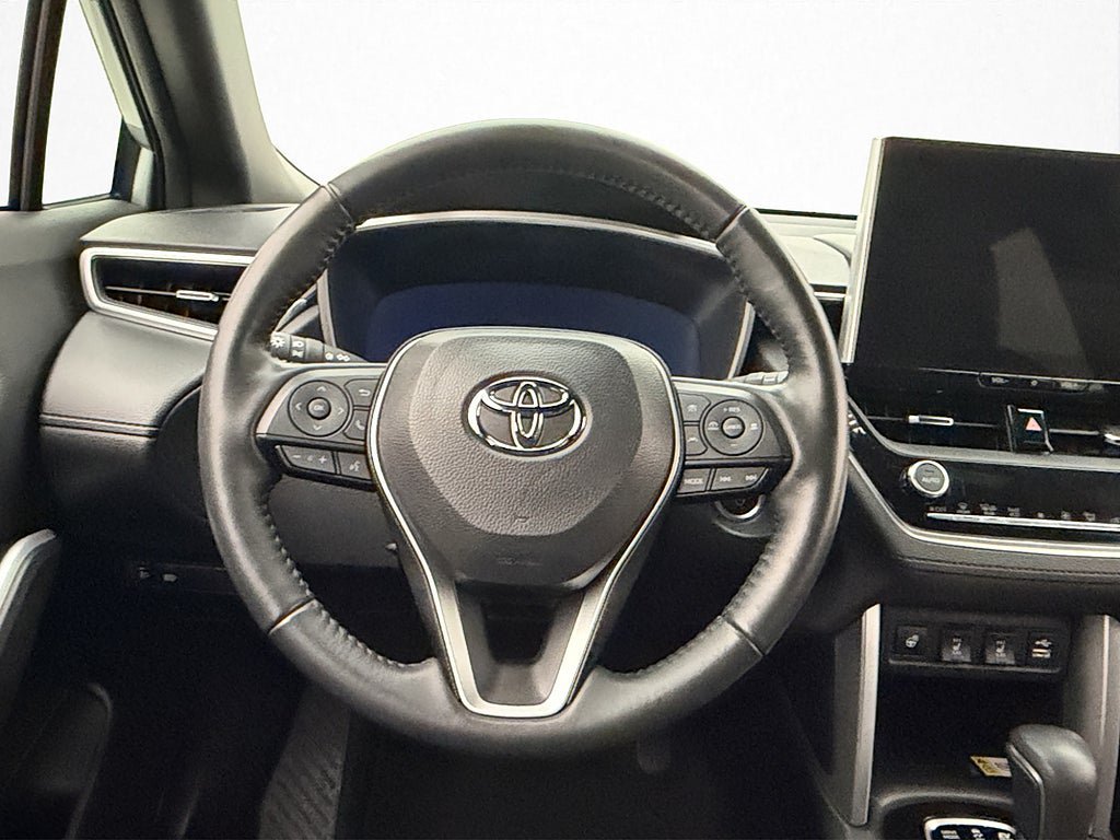 Vehicle Image 11