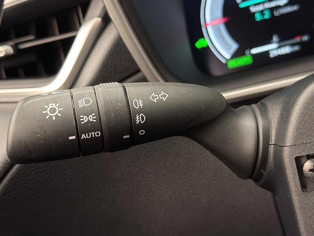 Vehicle Image 30