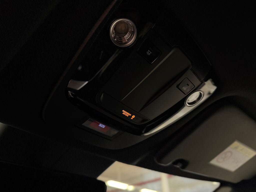 Vehicle Image 24