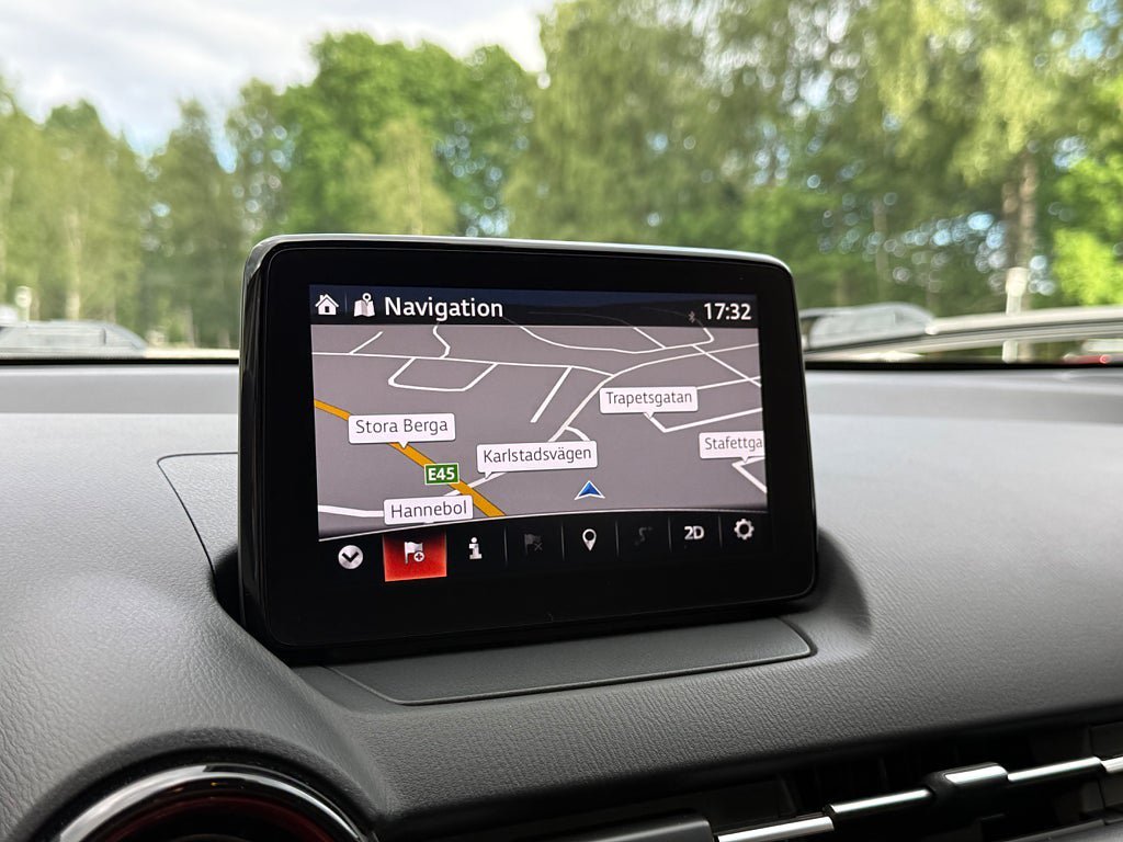 Vehicle Image 18
