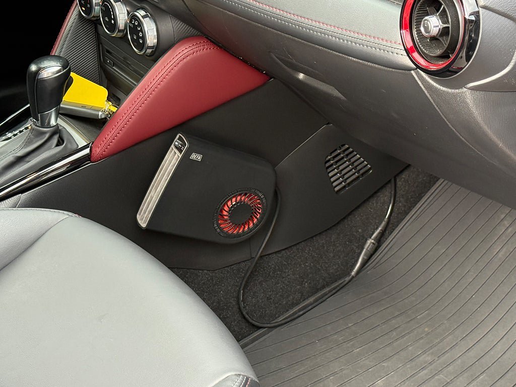 Vehicle Image 24
