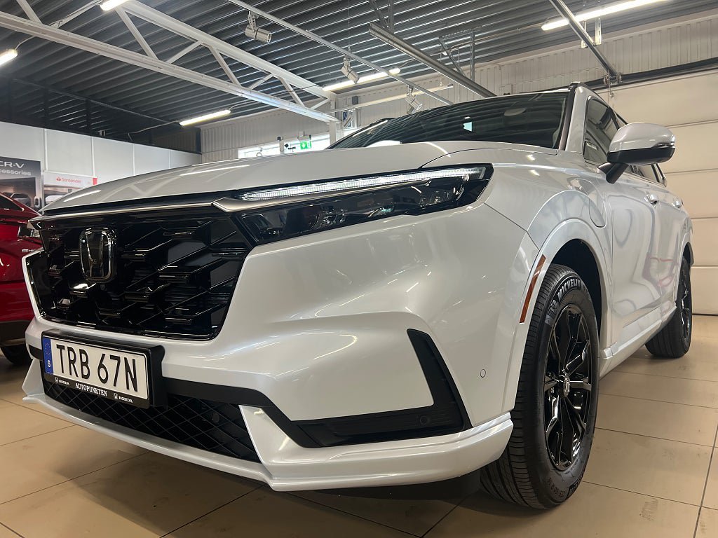 Vehicle Image 17