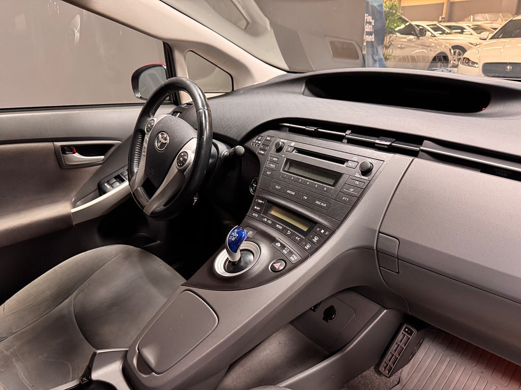 Vehicle Image 11