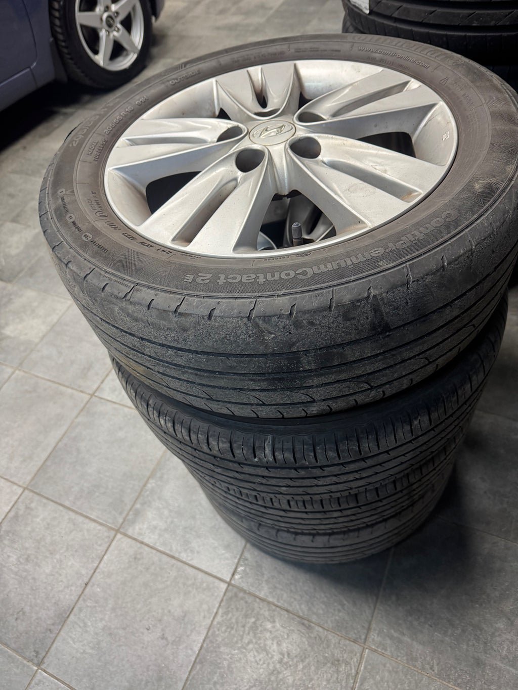 Vehicle Image 13