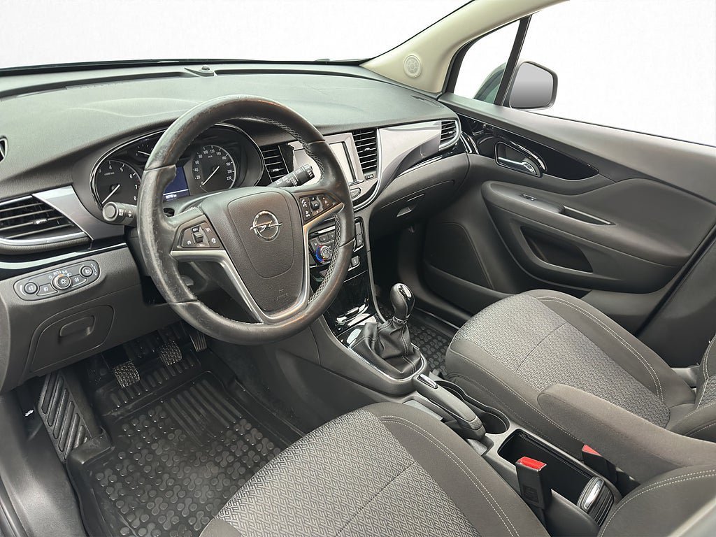 Vehicle Image 17