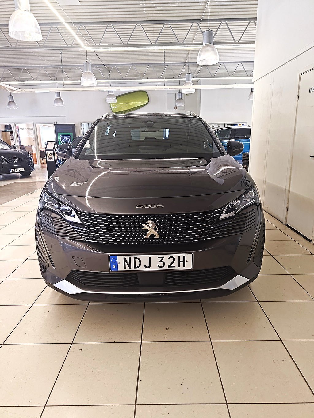 Vehicle Image 5